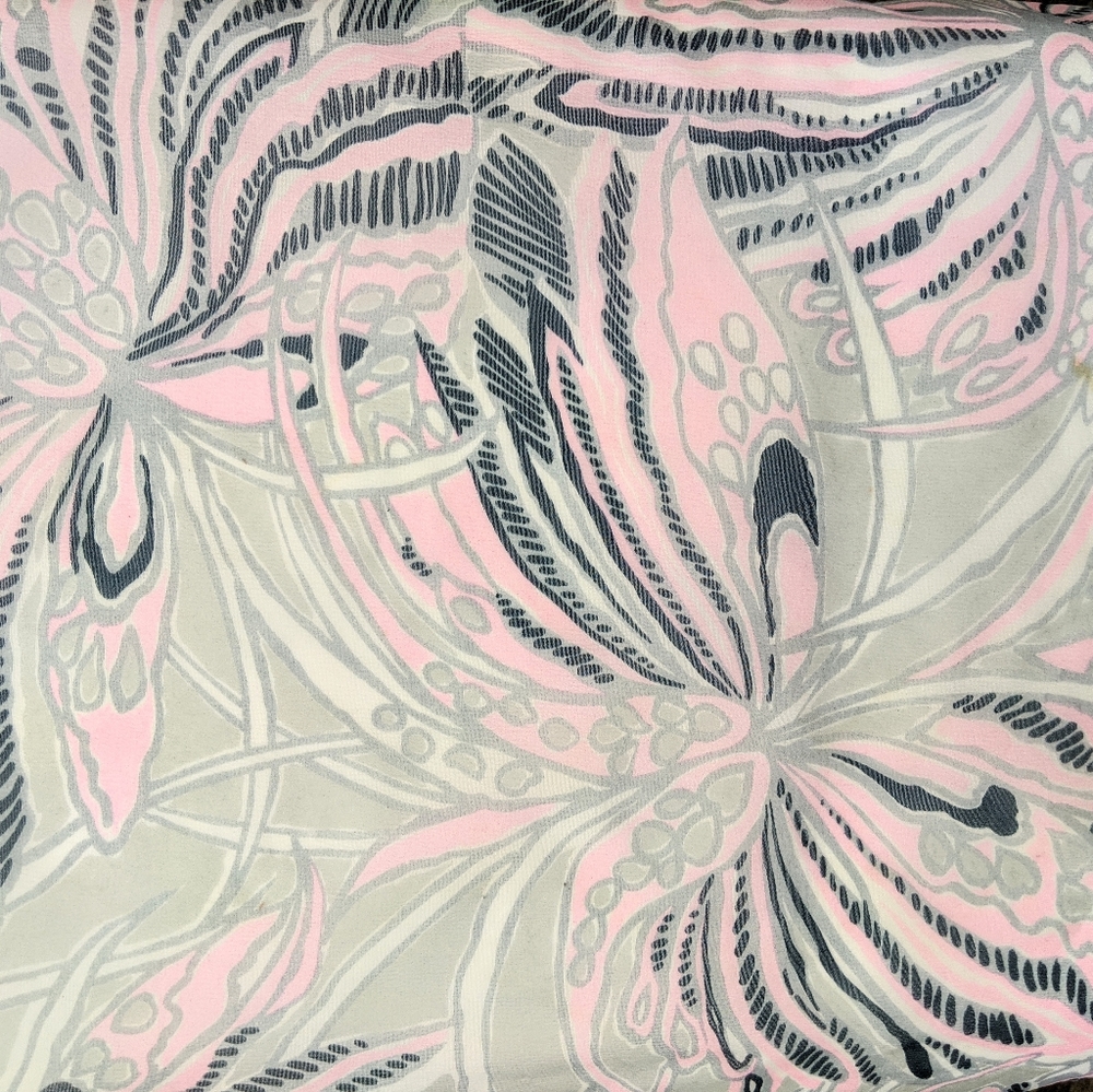 💗 Silky Vintage Scarf #hundredsofscarves